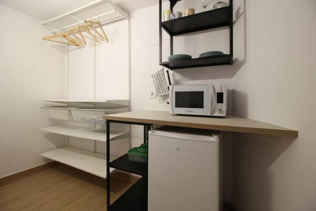 Vivienda En El Centro De Santander Apartment Exterior foto